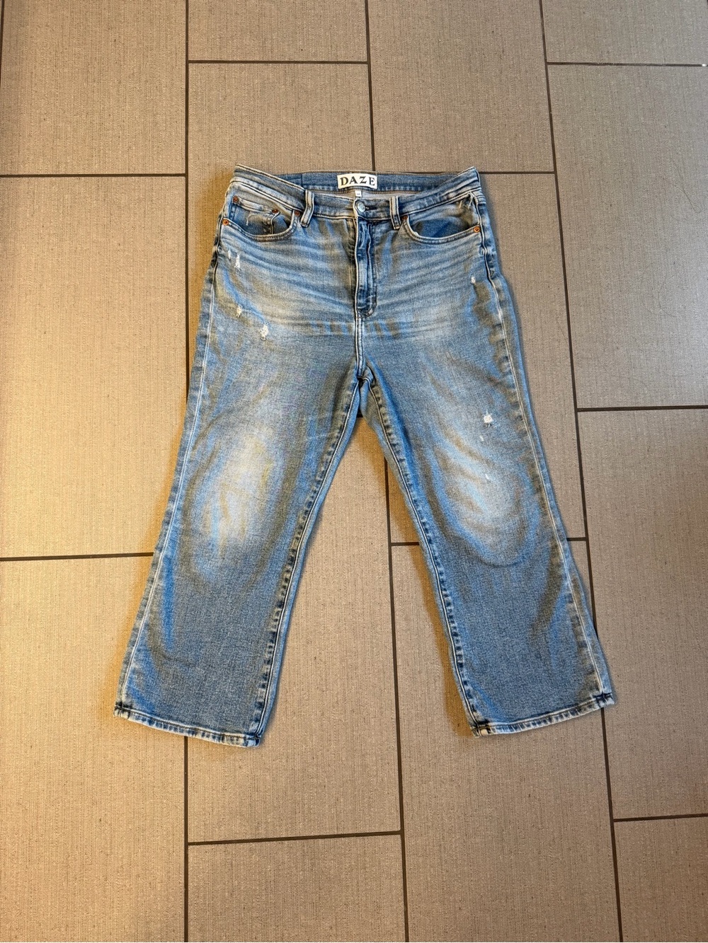 DAZE Light Blue Cropped Straight Jeans
